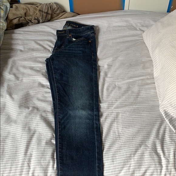 American Eagle Denim Jeans - Picture 2 of 4